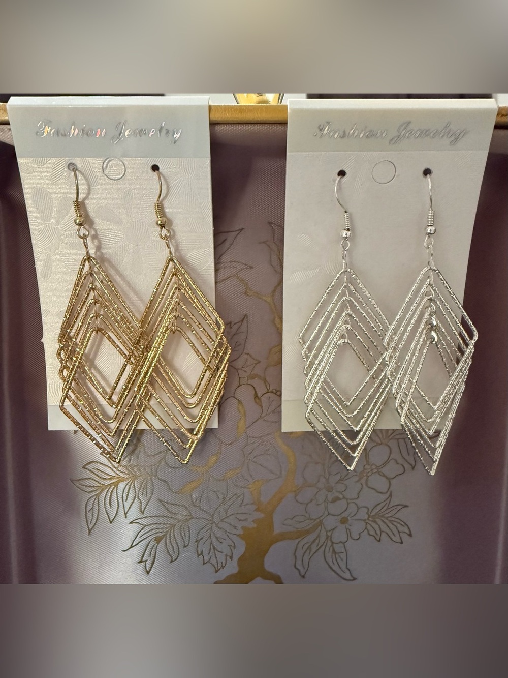 2 pair lot of earrings
